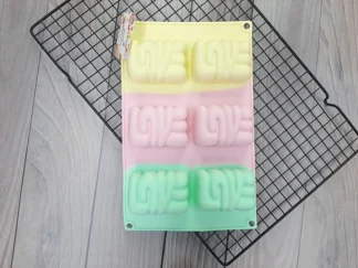 Molde Tricolor 6 Cavidades "LOVE"